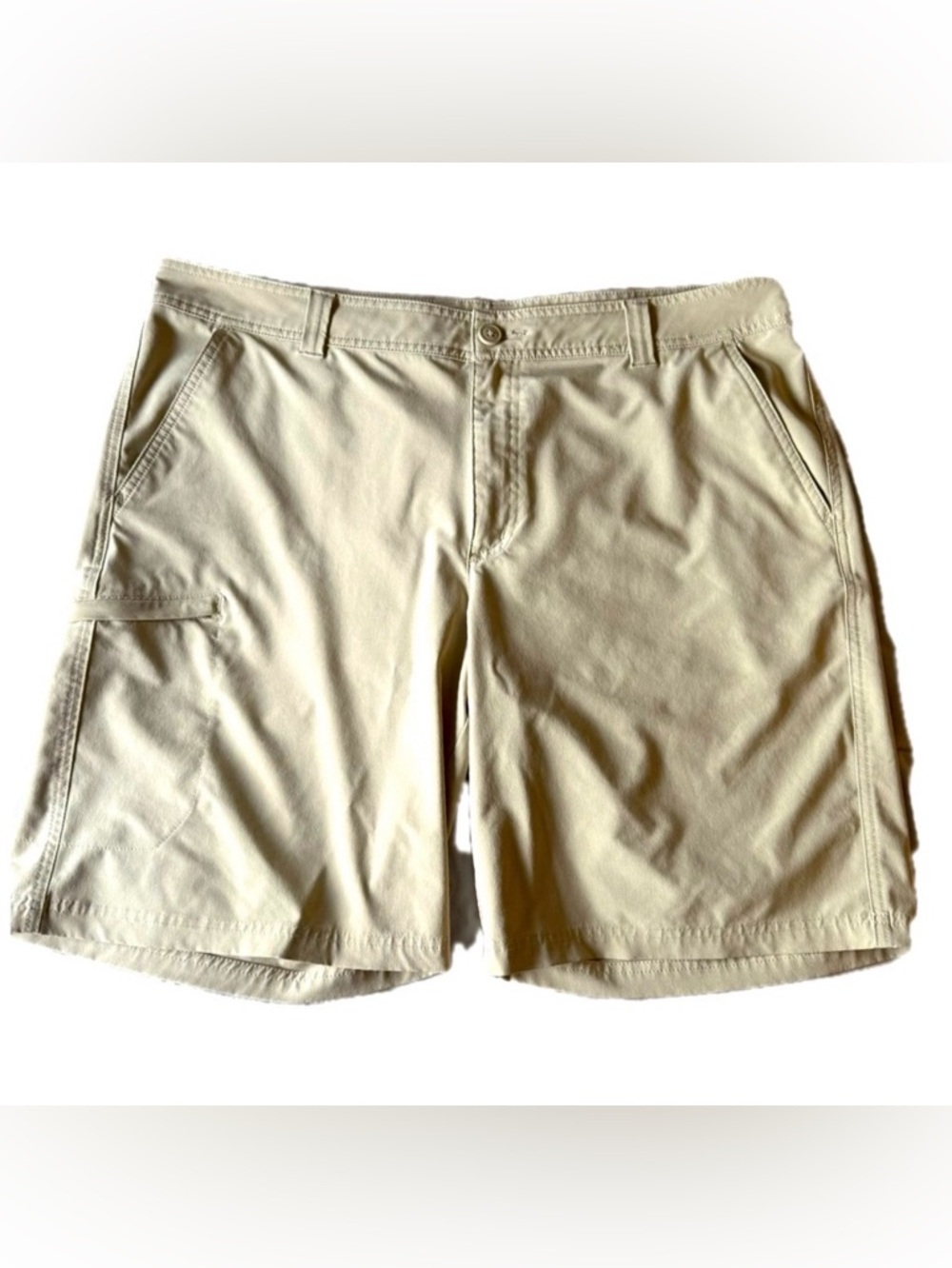 Columbia Men’s Omni-Shield Lightweight Cargo Shorts-Khaki-Size 40 EUC